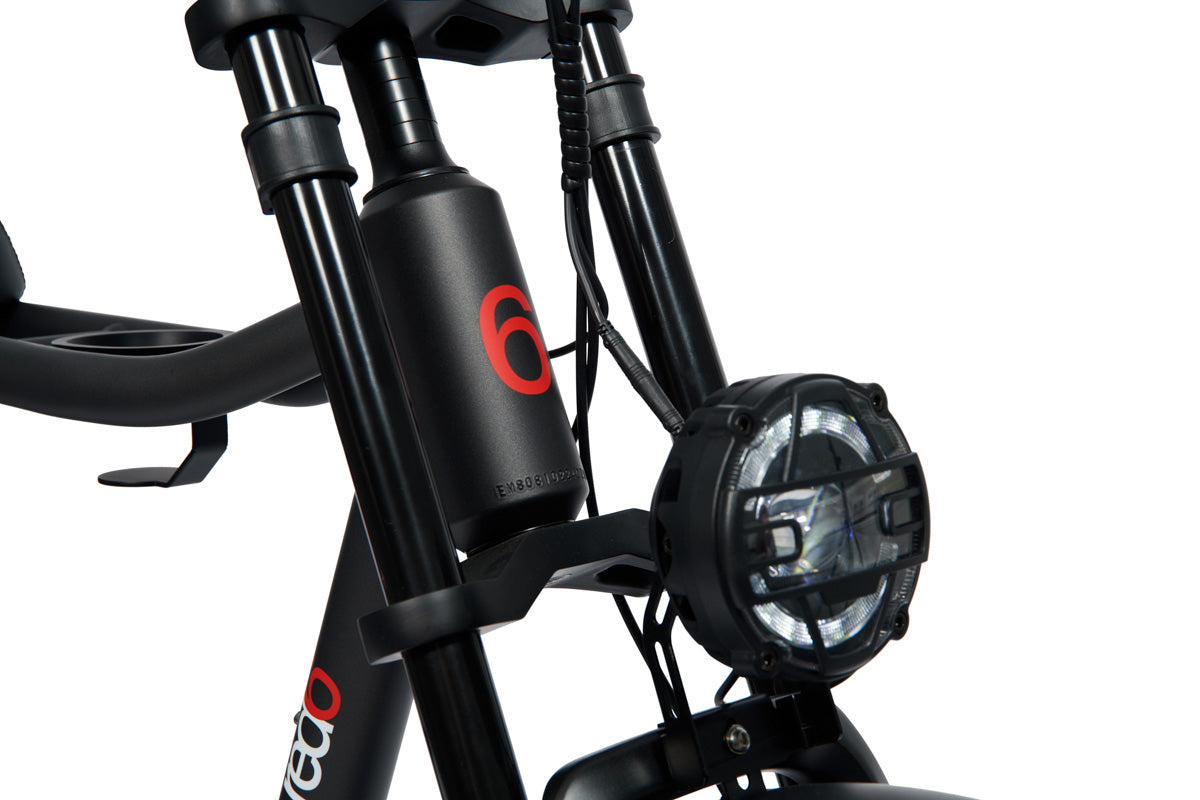 RED6 Ghost elektrische fatbike - lifestyle op het strand